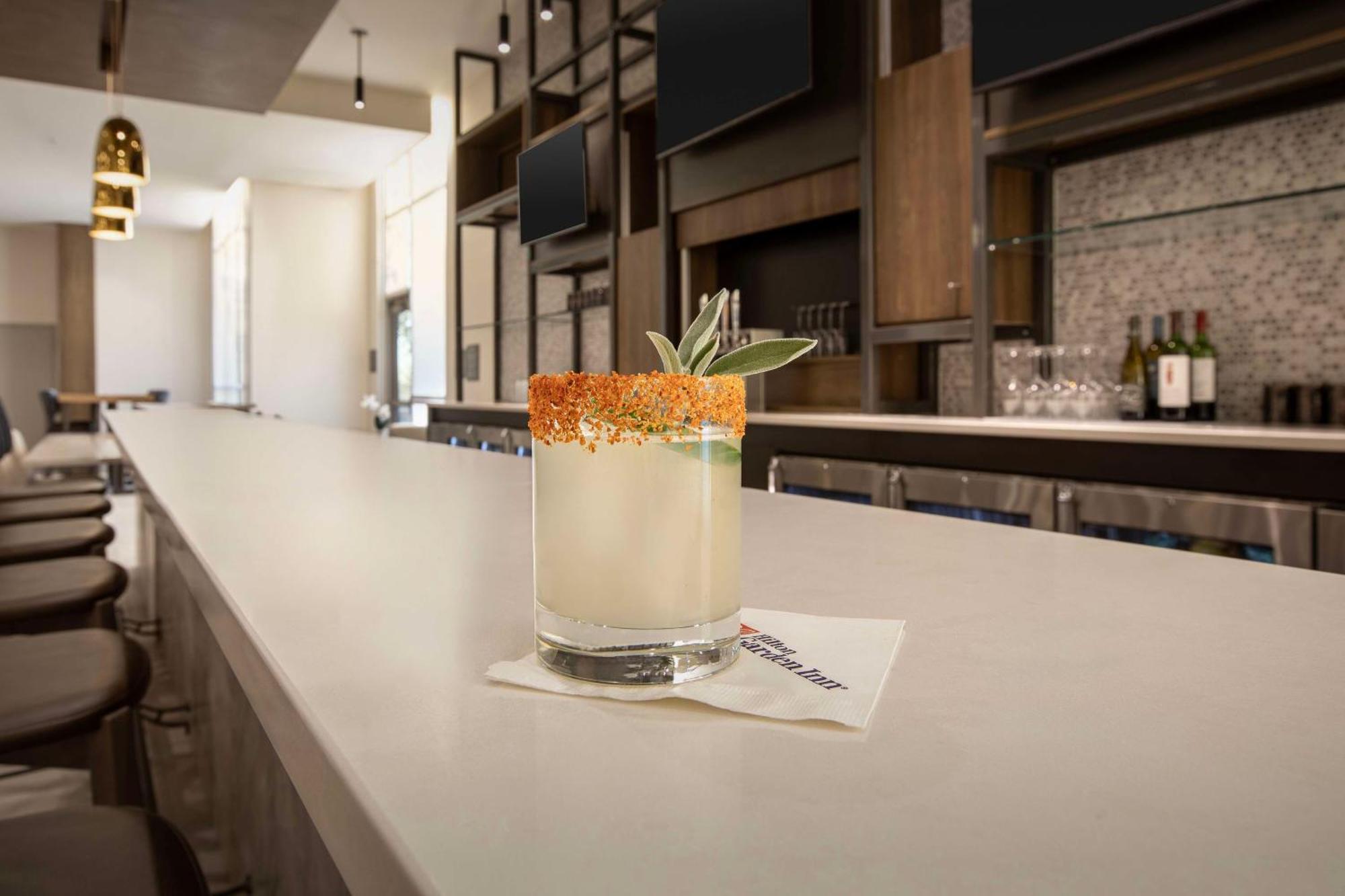 Hilton Garden Inn Denver Airport Tower Road Dış mekan fotoğraf