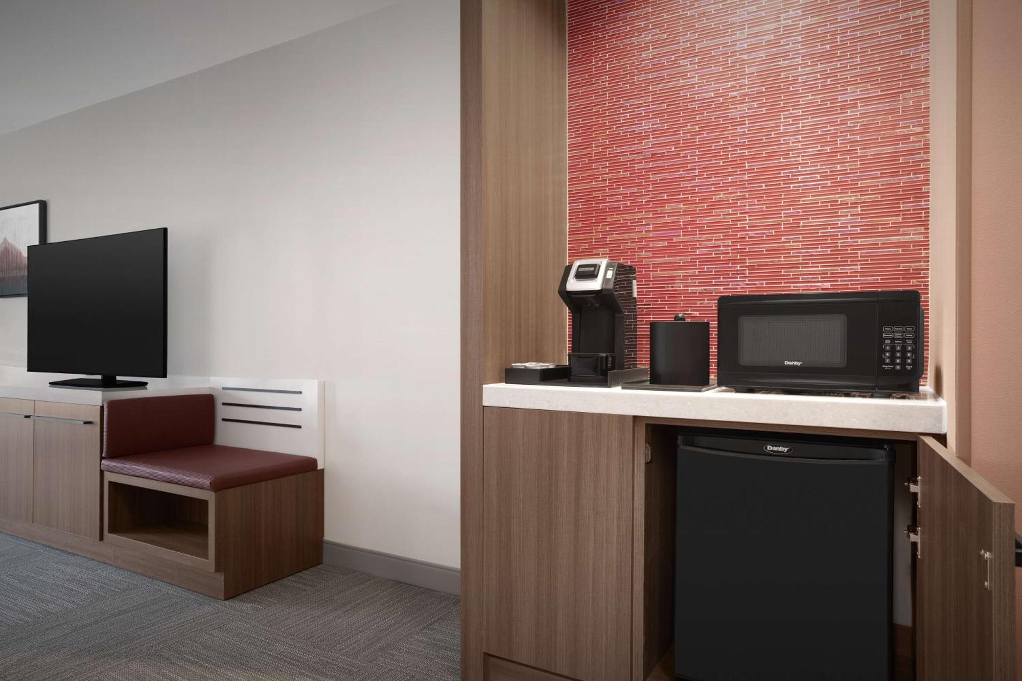 Hilton Garden Inn Denver Airport Tower Road Dış mekan fotoğraf